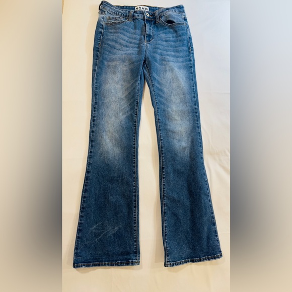 Song Denim - Barely boot/ bootcut SONG jeans• Slight Stretch• Super Comfy! Size 9
